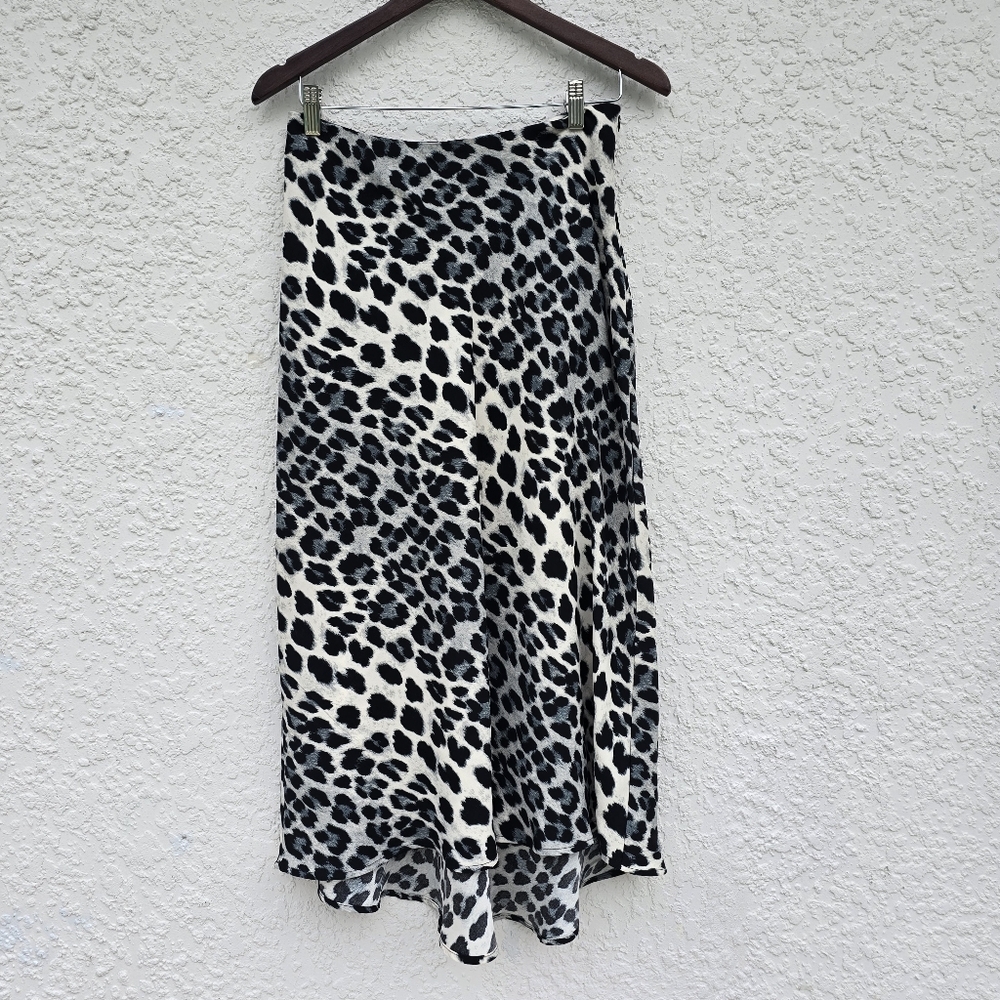 "Leopard Print Midi Skirt Animal Pattern Black White Trendy Chic Casual Dressy - Picture 4 of 9